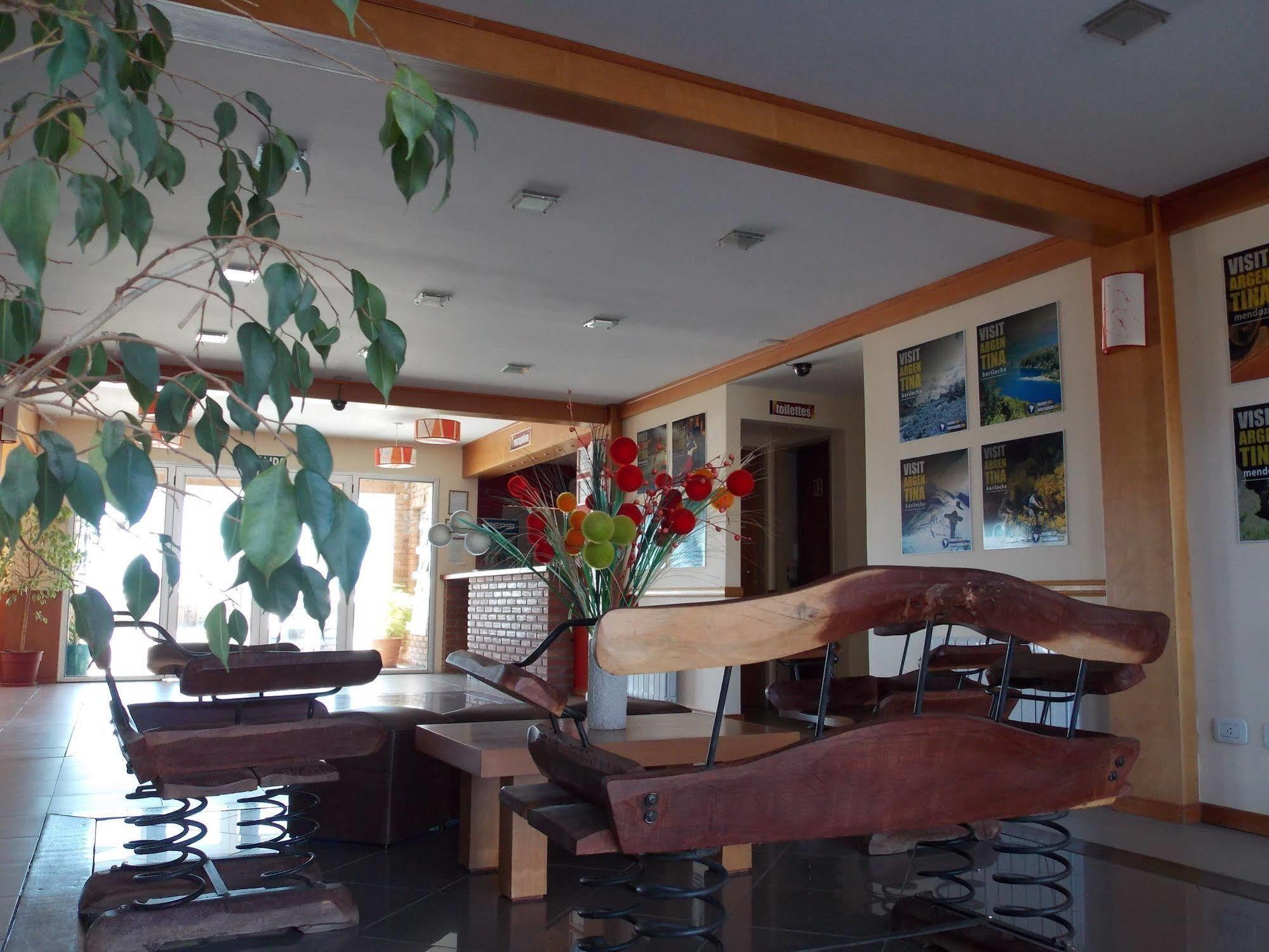 Marcopolo Suites Calafate El Calafate Exterior foto